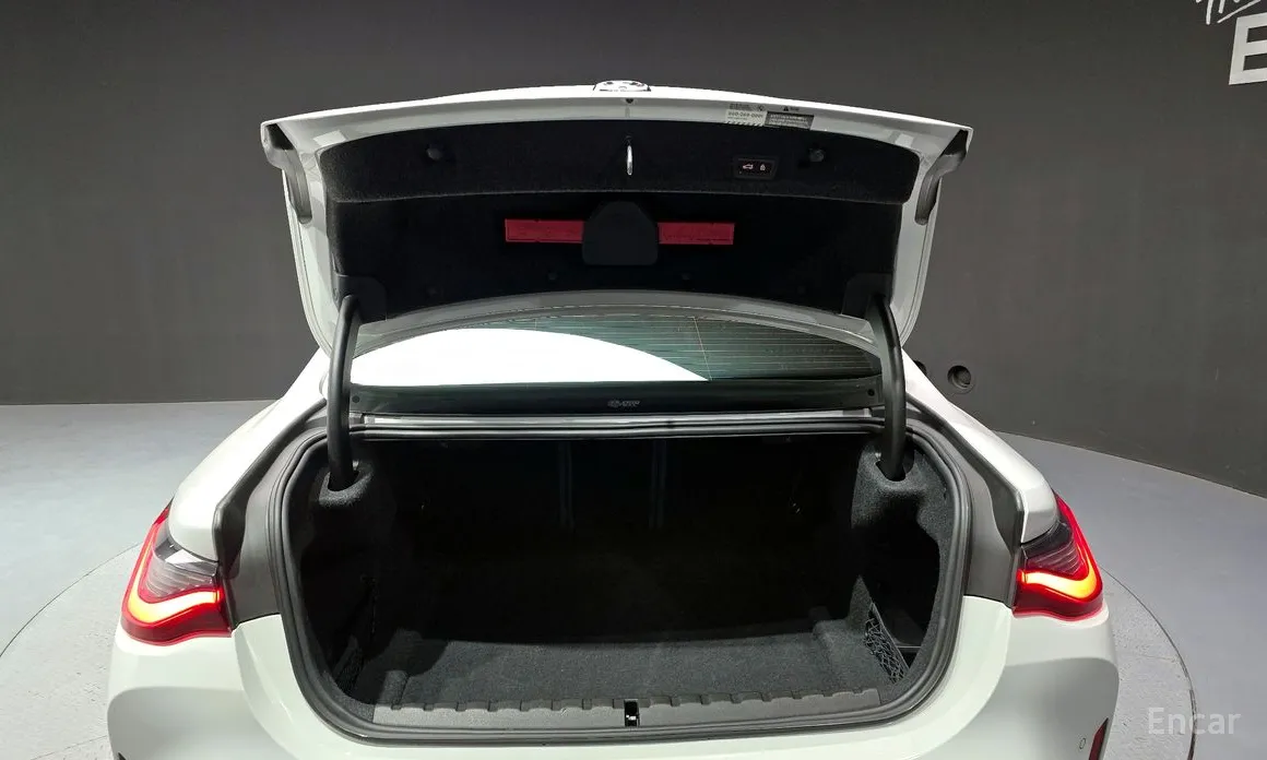 Фото 20 - BMW M4