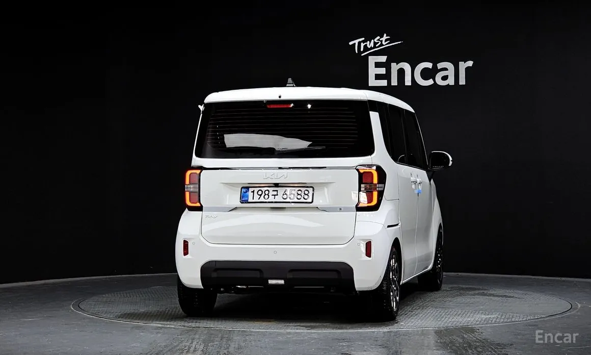 Фото 4 - Kia Ray