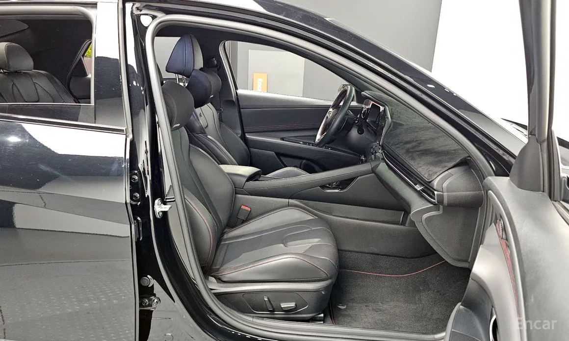 Hyundai Avante 2023 1.6