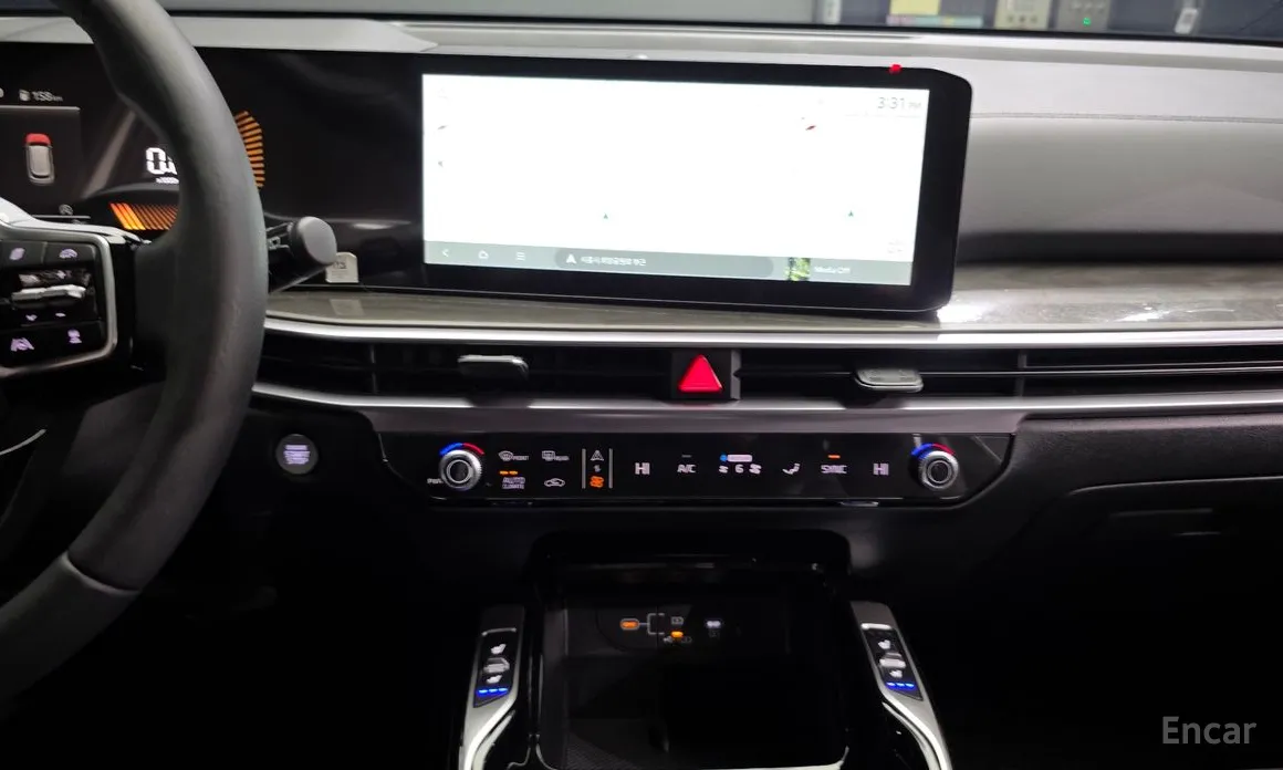 Фото 18 - Kia Sorento