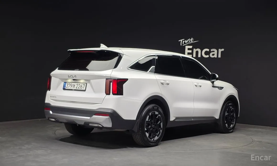 Фото 2 - Kia Sorento