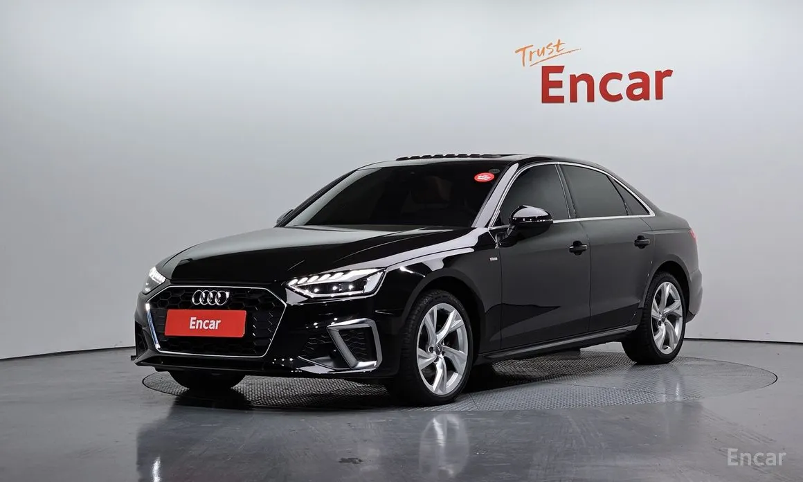 Фото 1 - Audi A4