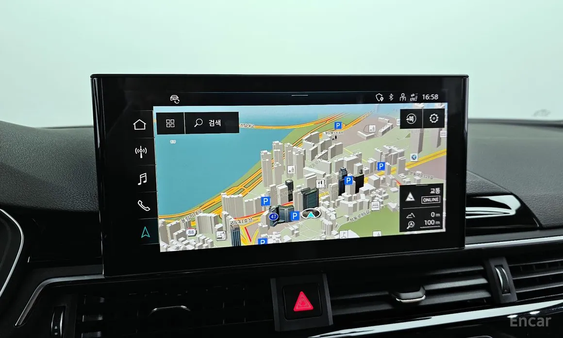 Фото 14 - Audi A4