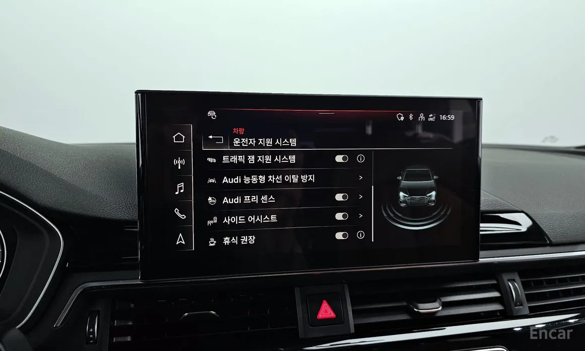 Фото 16 - Audi A4