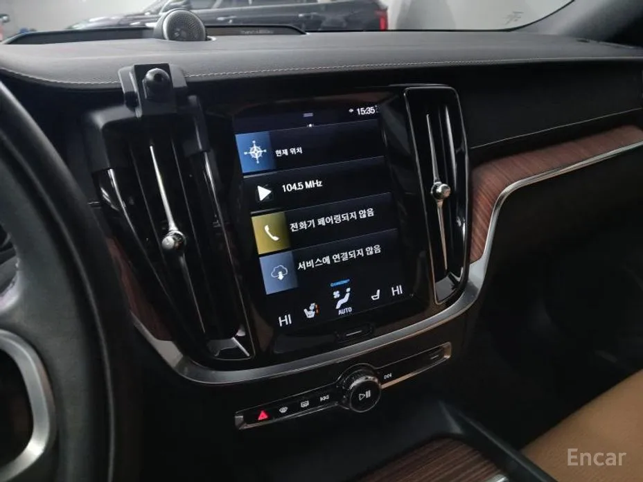 Фото 13 - Volvo S60