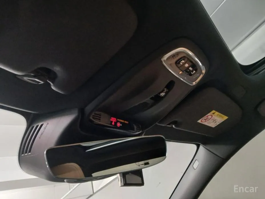 Фото 14 - Volvo S60