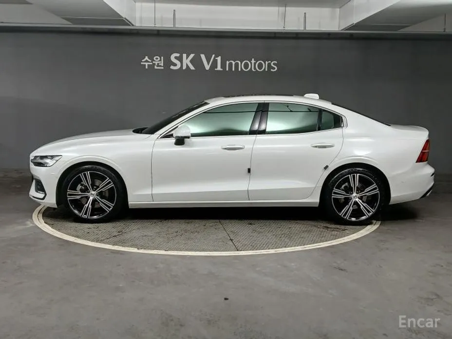 Фото 5 - Volvo S60