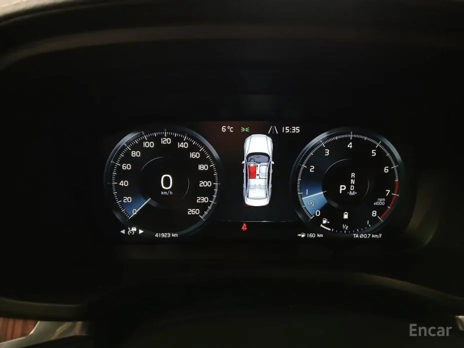 Фото 9 - Volvo S60