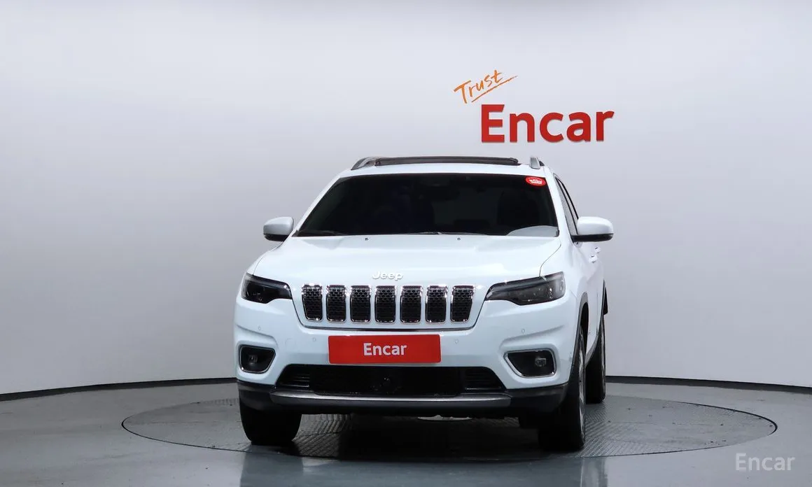 Фото 3 - Jeep Cherokee