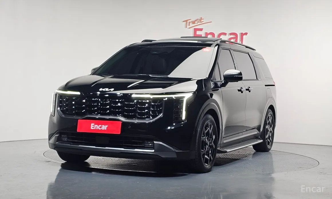 Фото 1 - Kia Carnival