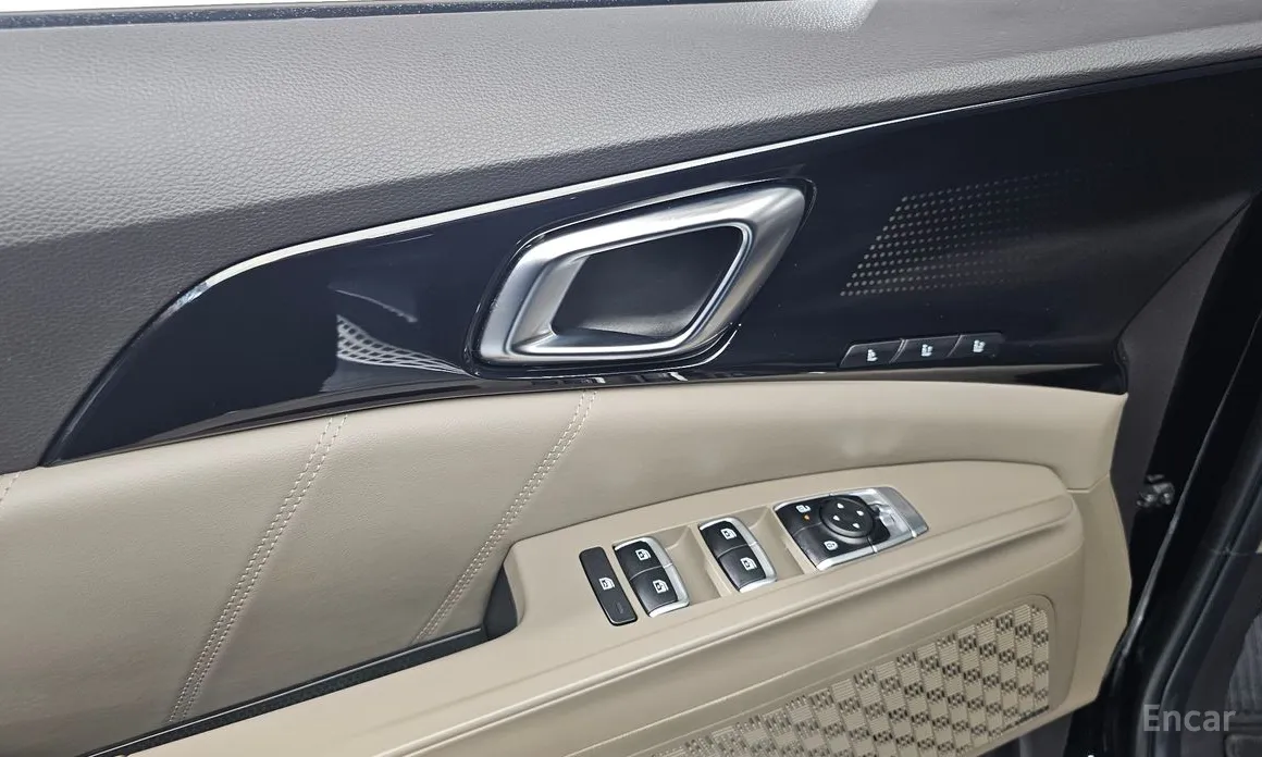 Фото 13 - Kia Carnival