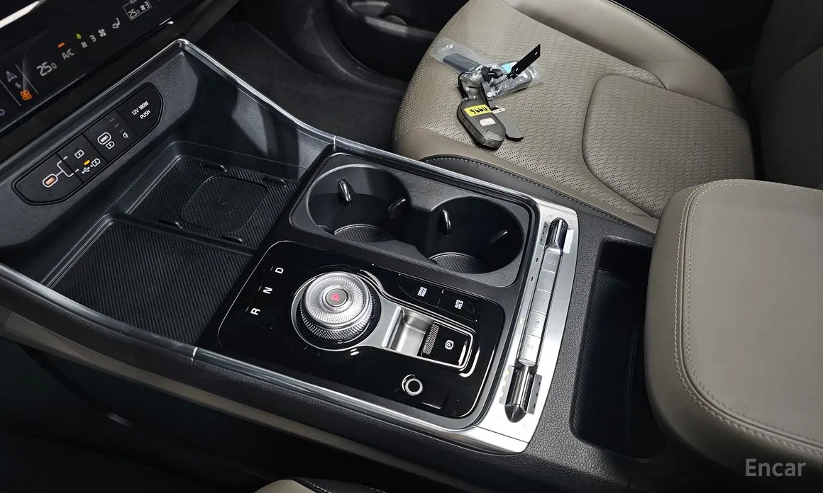 Фото 9 - Kia Carnival