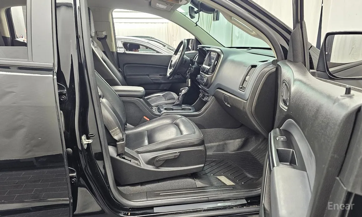 Фото 11 - Chevrolet Colorado