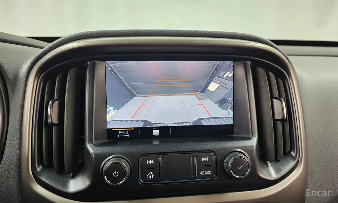 Фото 15 - Chevrolet Colorado