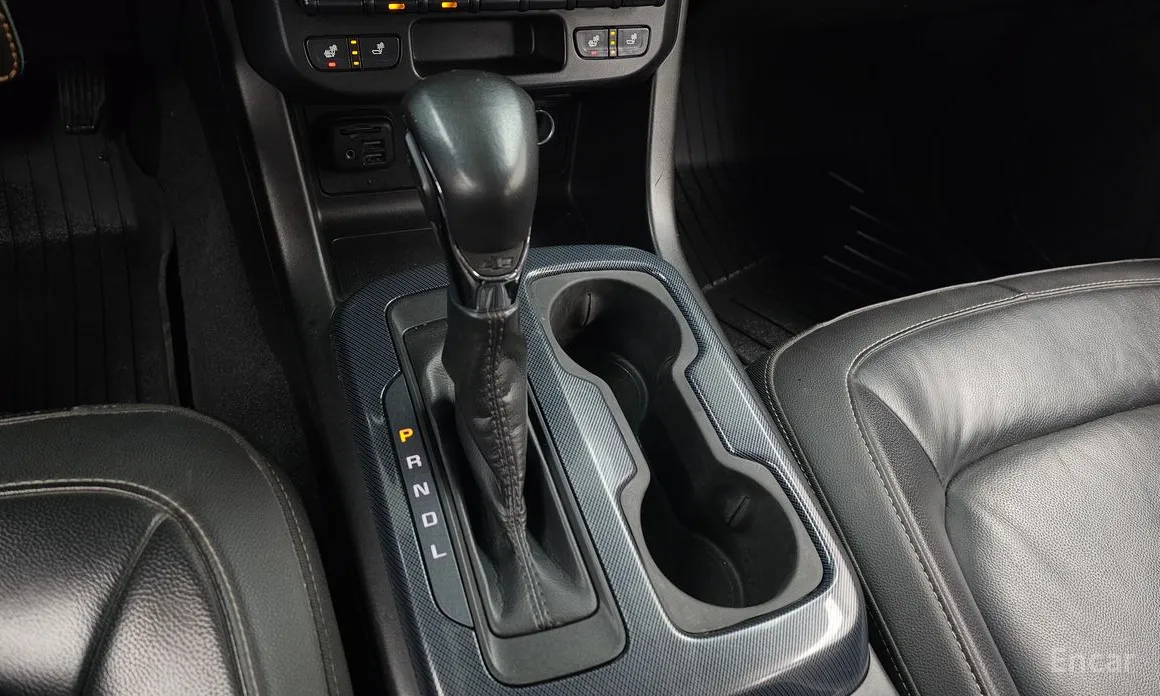 Фото 9 - Chevrolet Colorado