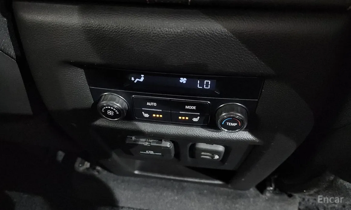 Фото 18 - Chevrolet Traverse