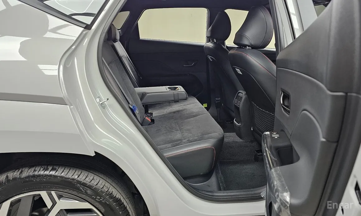 Фото 12 - Hyundai Kona