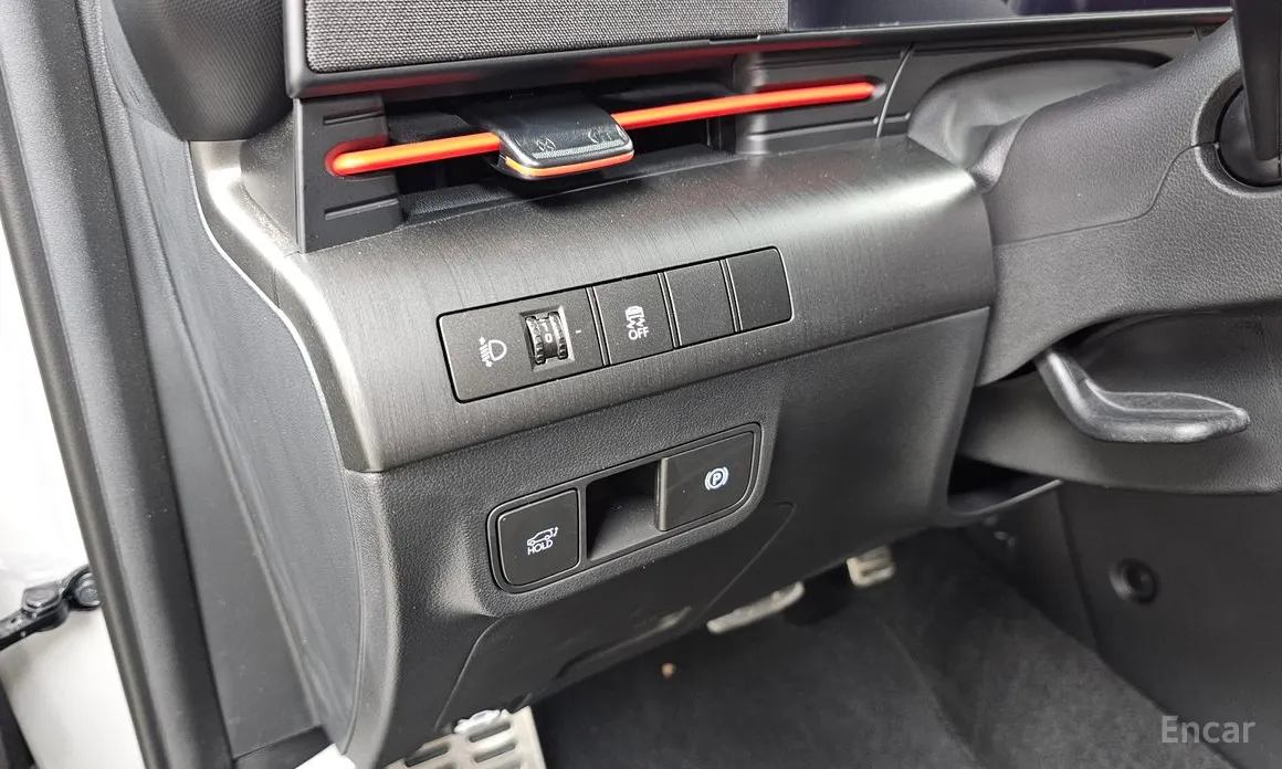 Фото 14 - Hyundai Kona