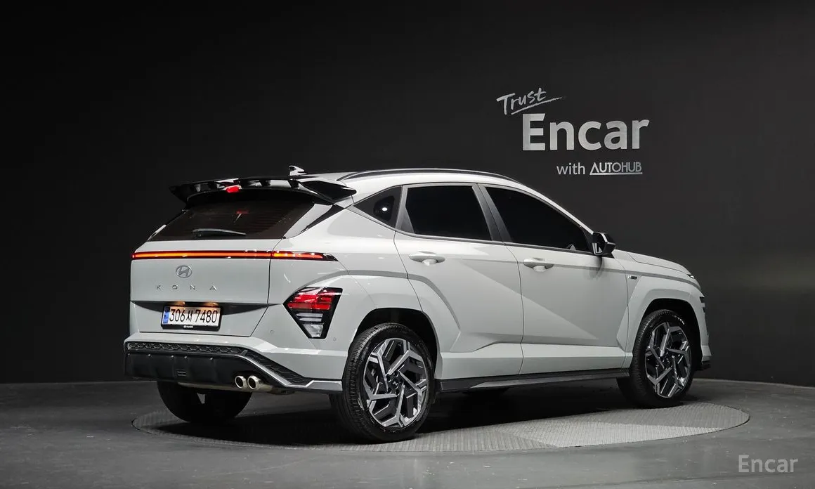 Фото 2 - Hyundai Kona