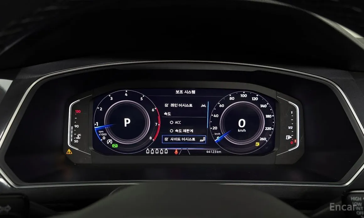 Фото 8 - Volkswagen Tiguan