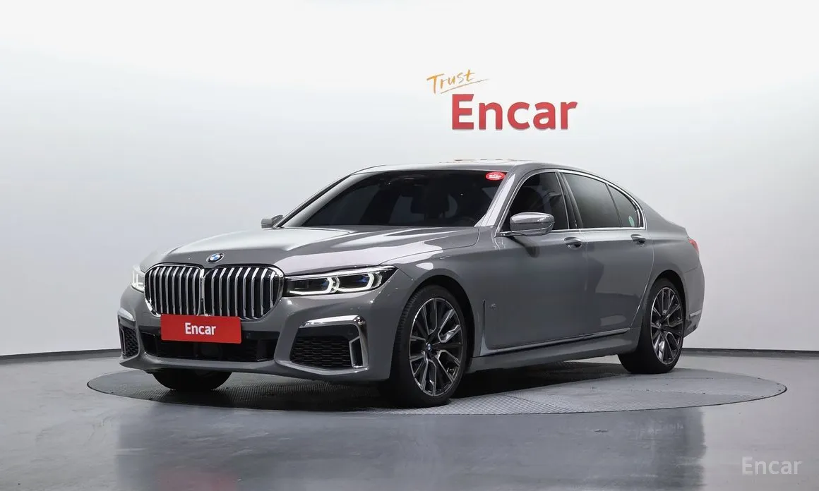 Фото 1 - BMW 7 Series