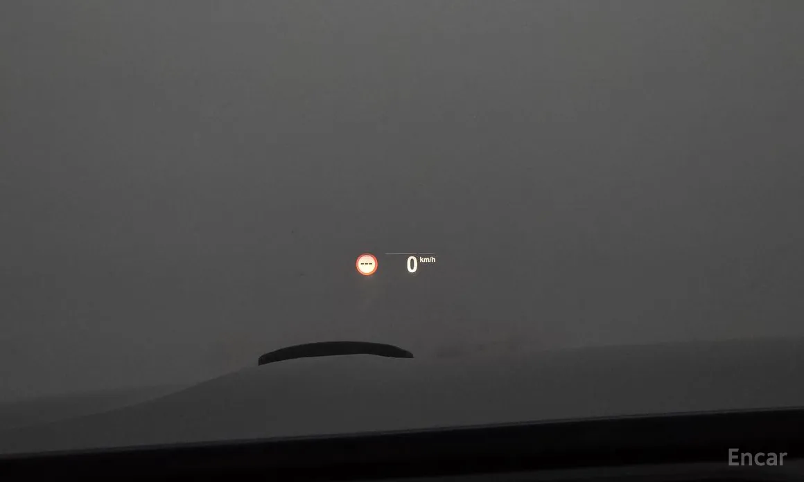 Фото 17 - BMW 7 Series