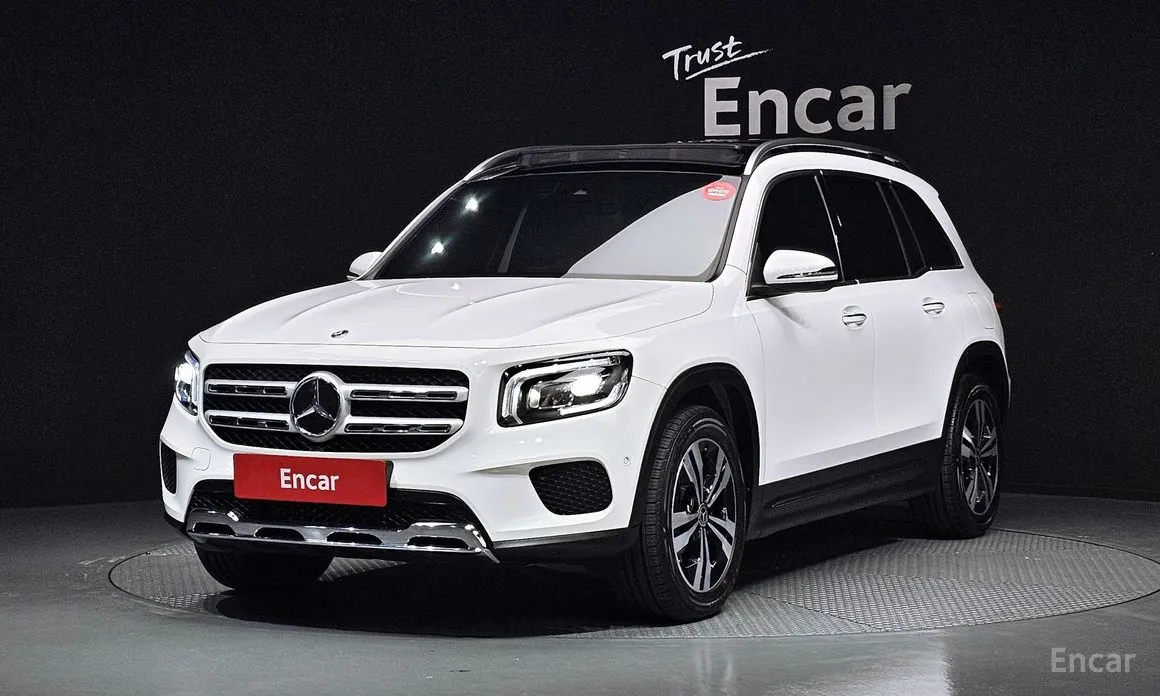 Фото 1 - Mercedes-Benz GLB-Class