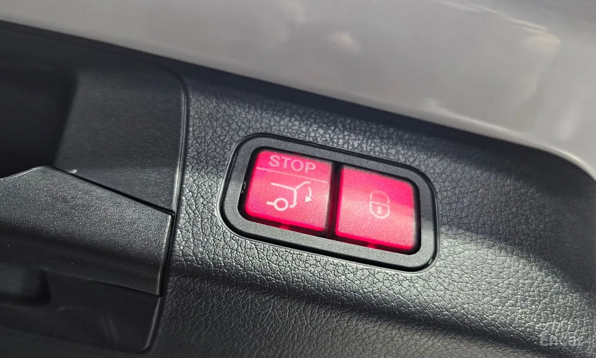 Фото 19 - Mercedes-Benz GLB-Class