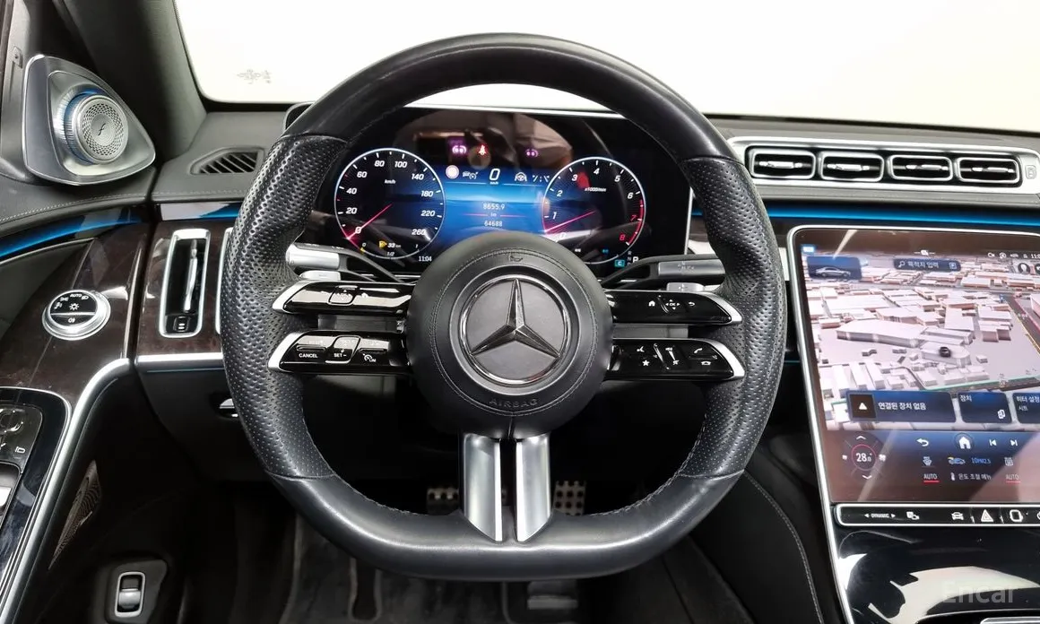 Фото 13 - Mercedes-Benz S-Class