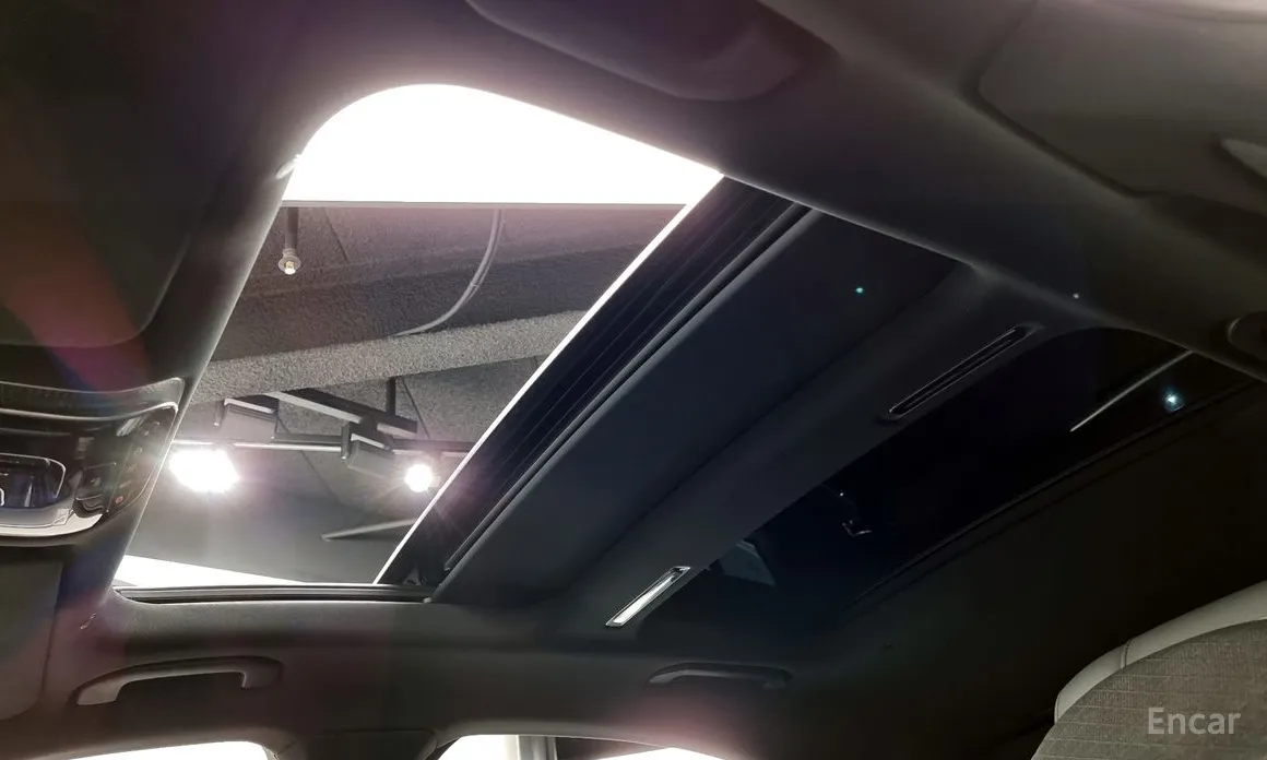 Фото 19 - Mercedes-Benz S-Class