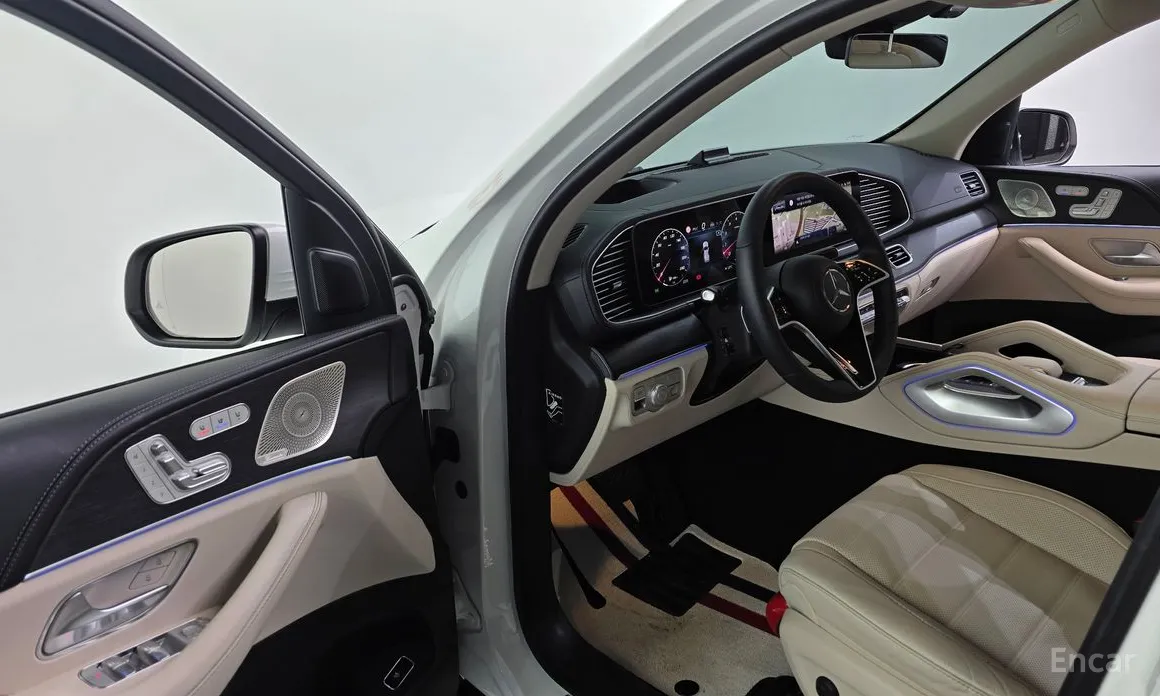 Фото 13 - Mercedes-Benz GLE-Class