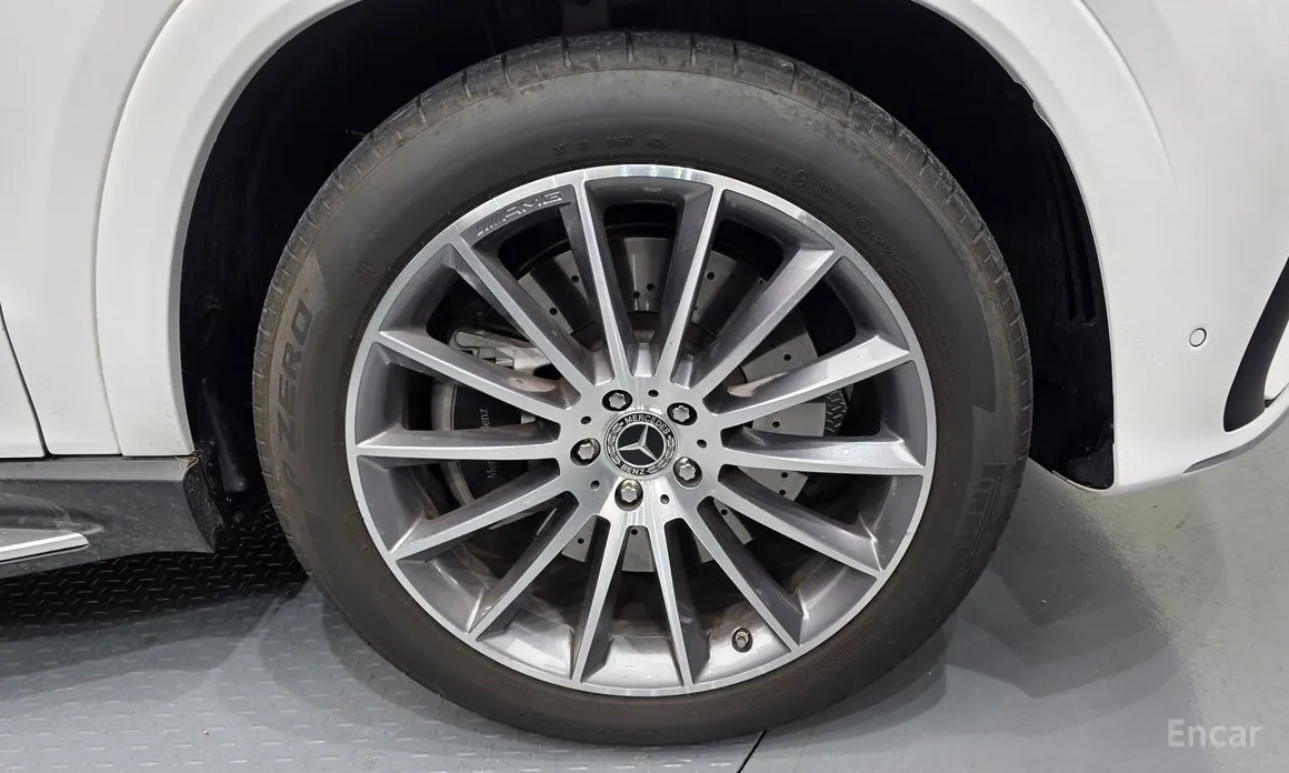 Фото 5 - Mercedes-Benz GLE-Class