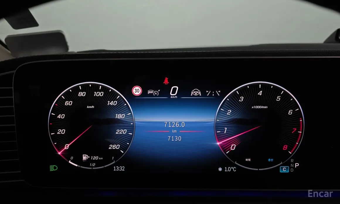 Фото 8 - Mercedes-Benz GLE-Class