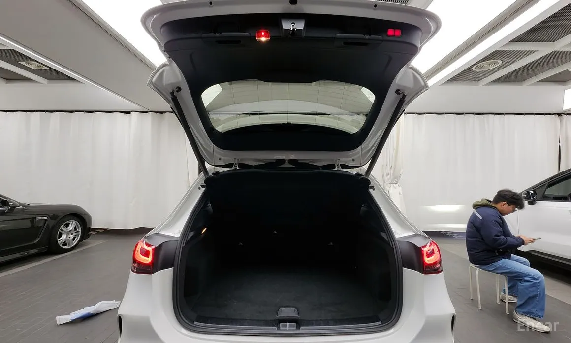 Фото 20 - Mercedes-Benz GLA-Class