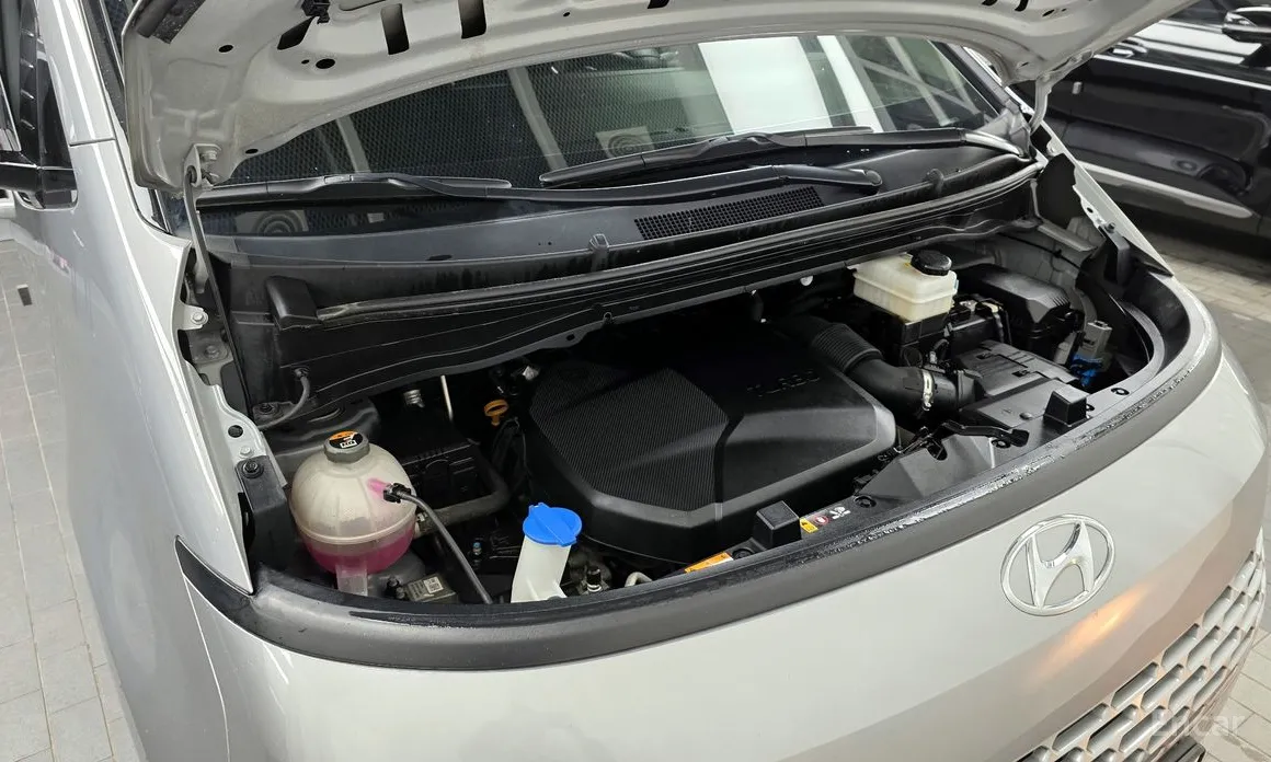 Фото 6 - Hyundai Staria