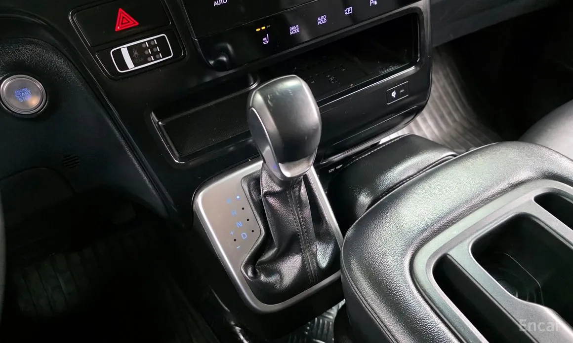 Фото 9 - Hyundai Staria