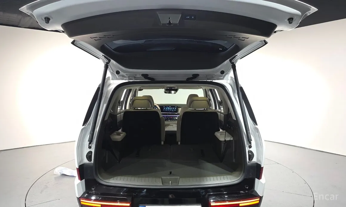 Фото 20 - Hyundai Santa Fe