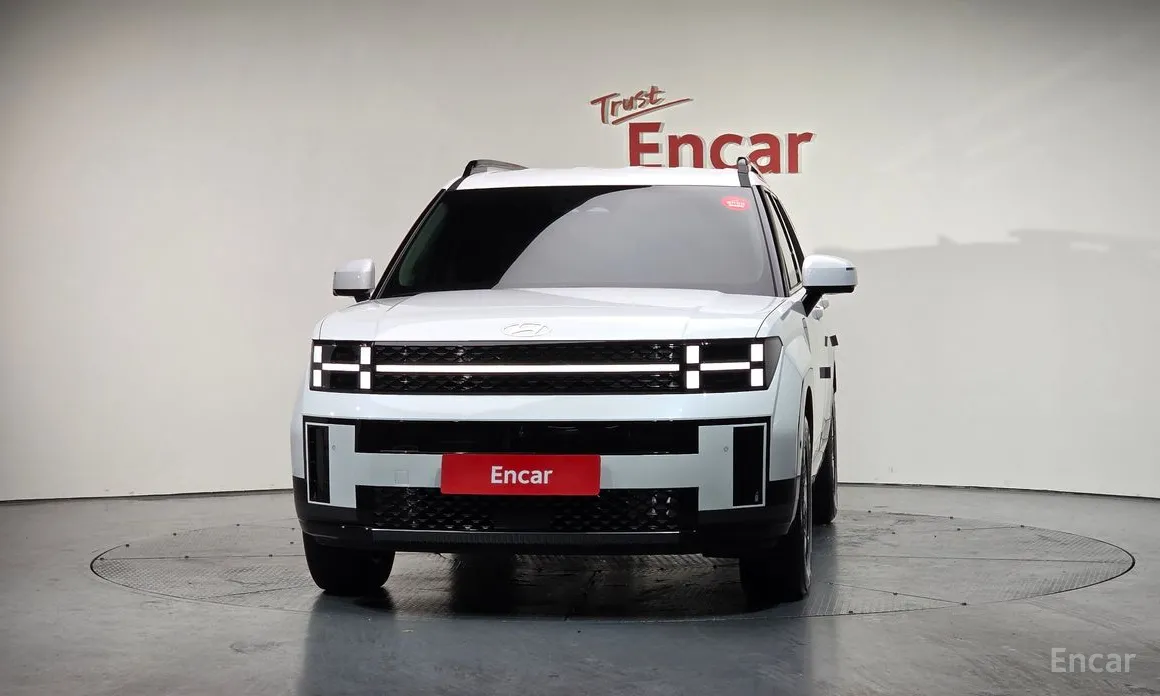 Фото 3 - Hyundai Santa Fe