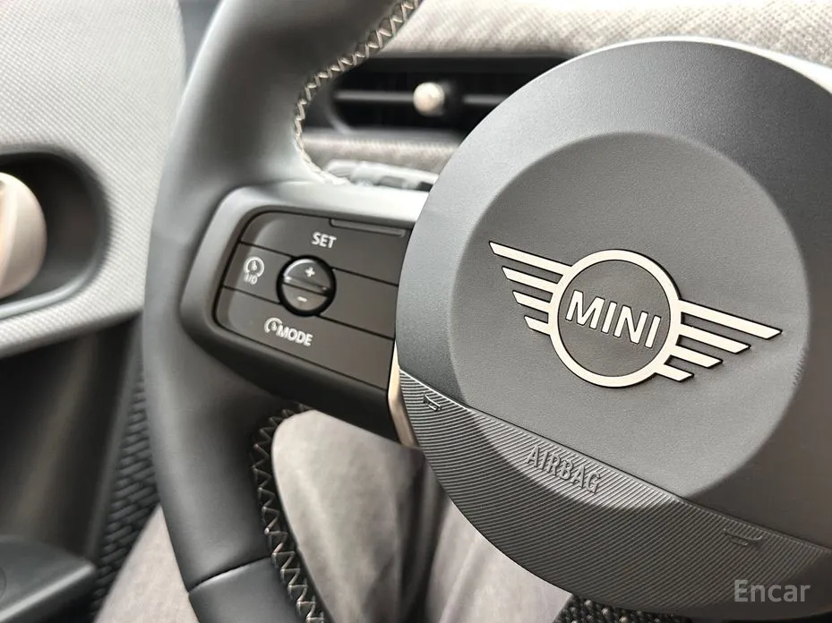 Фото 11 - Mini Cooper