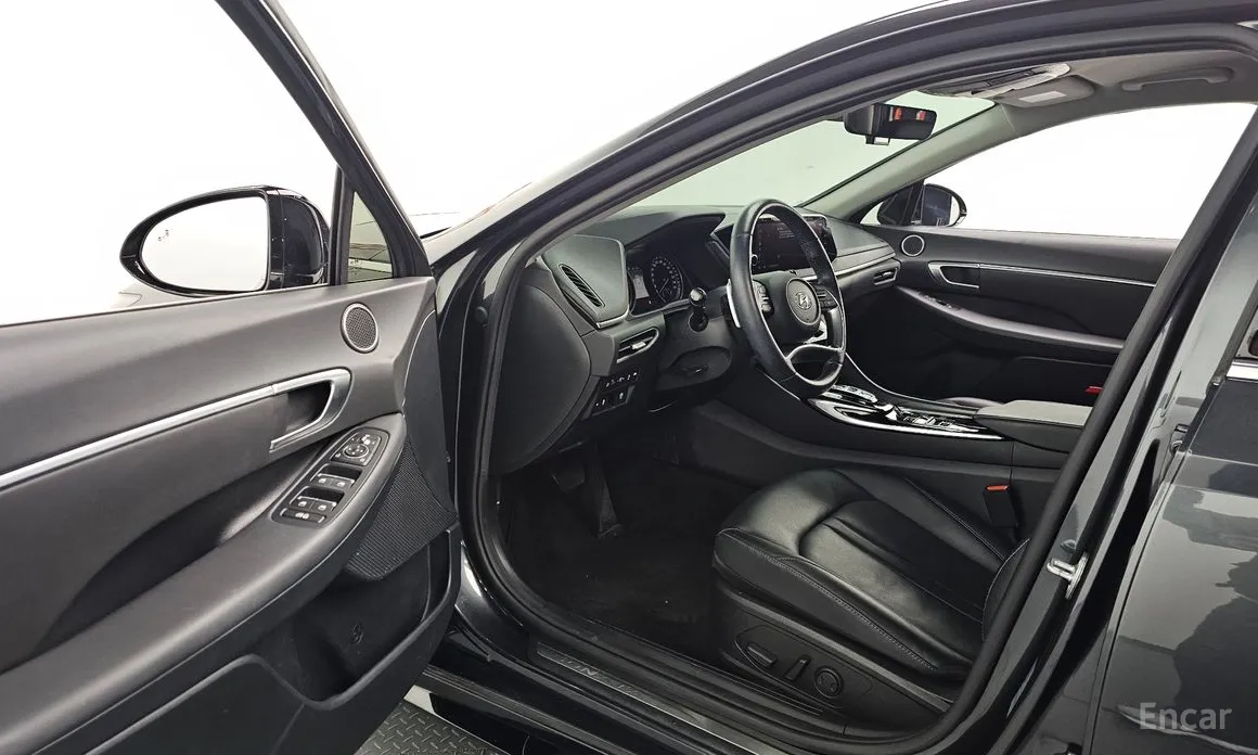 Фото 11 - Hyundai Sonata