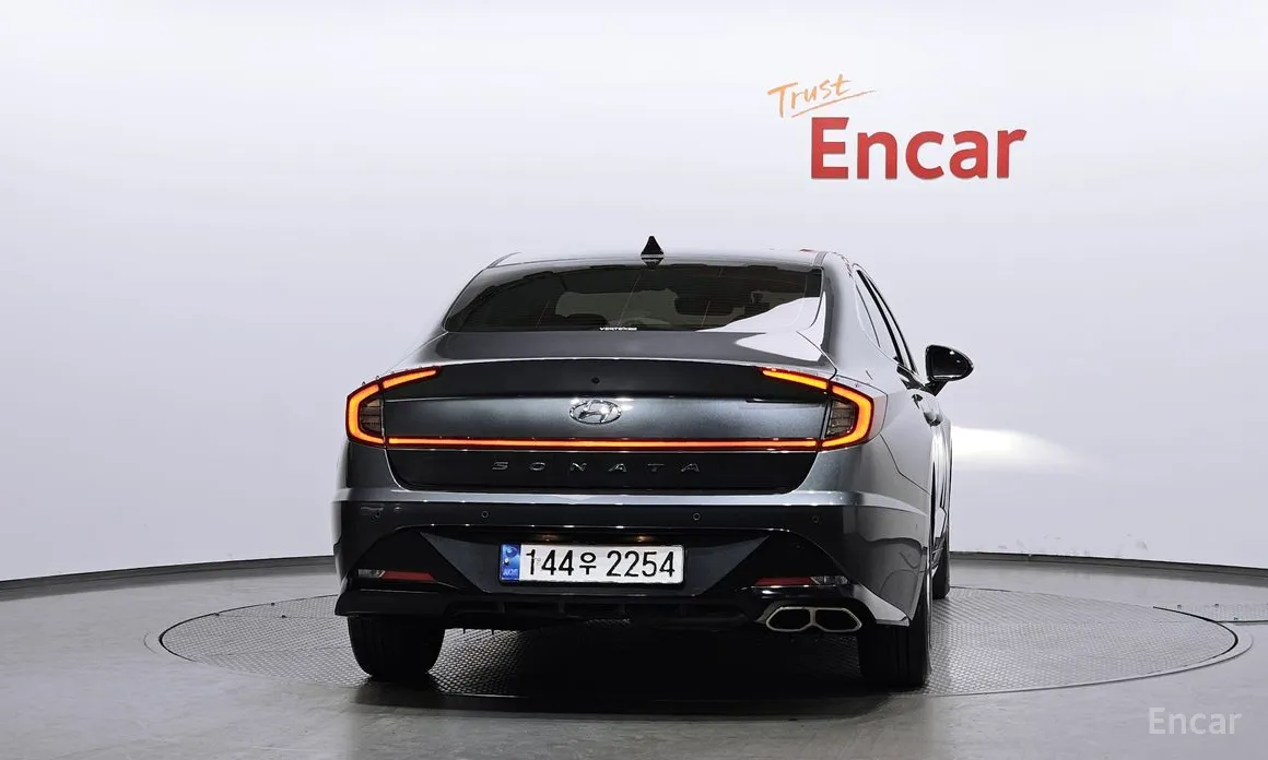 Фото 4 - Hyundai Sonata