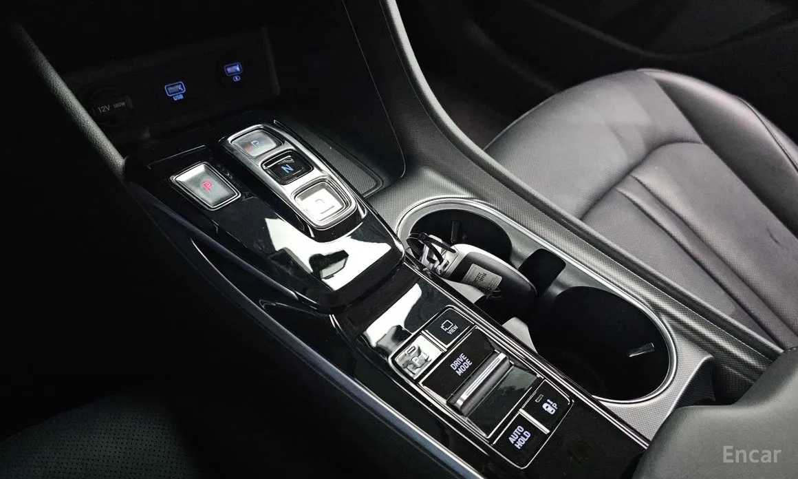 Фото 9 - Hyundai Sonata