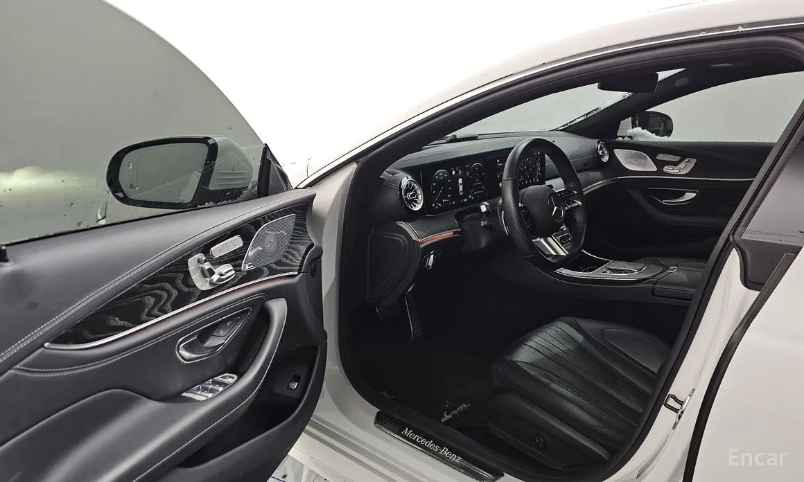 Фото 10 - Mercedes-Benz CLS-Class