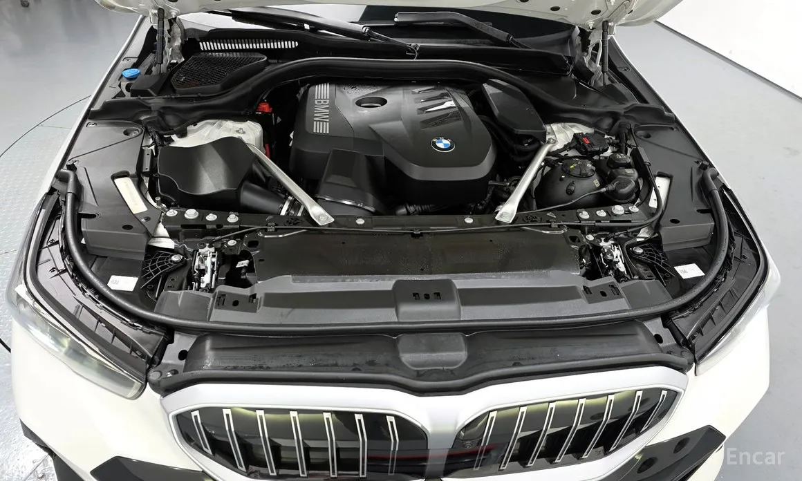 Фото 6 - BMW 5 Series