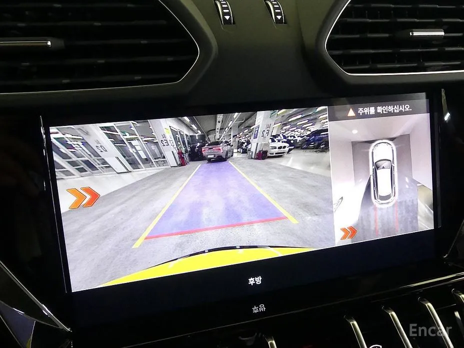 Фото 13 - Lamborghini Urus