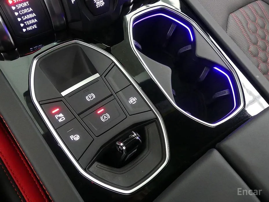 Фото 15 - Lamborghini Urus