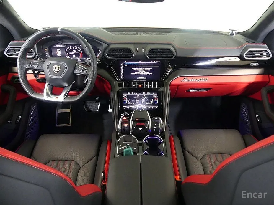 Фото 4 - Lamborghini Urus