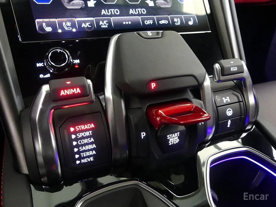 Фото 7 - Lamborghini Urus