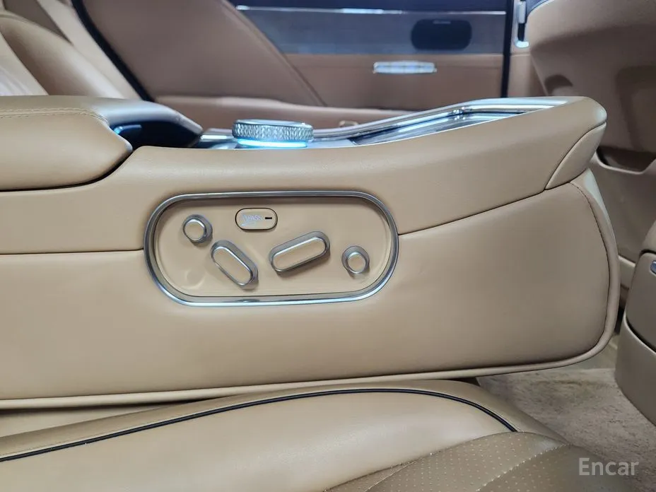 Фото 16 - Genesis G90