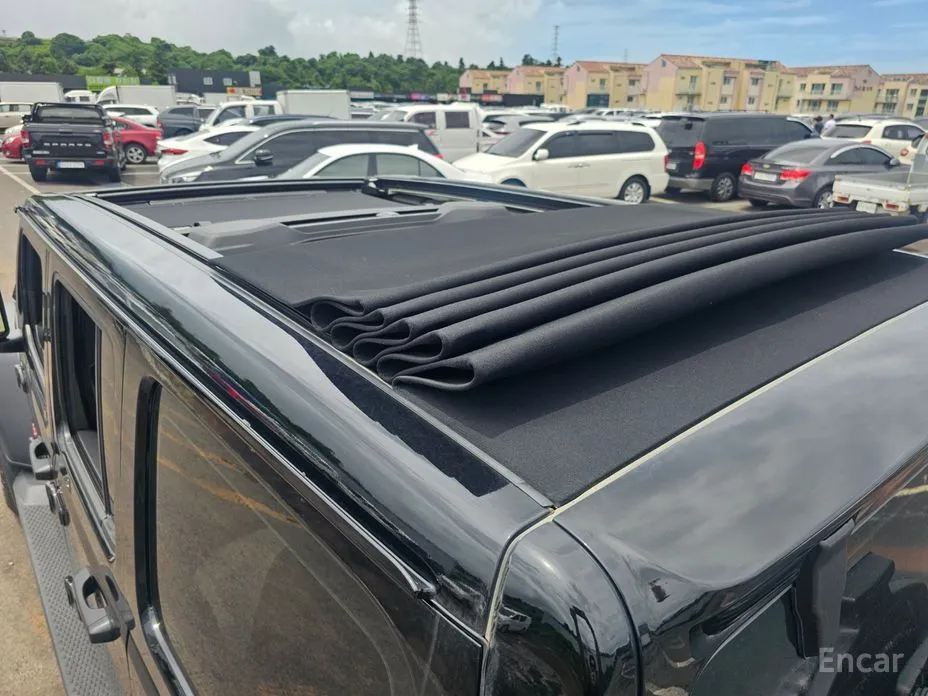 Фото 15 - Jeep Wrangler